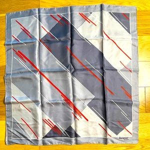 Chic Vintage Jacqmar of London 26 Inch Square Silk Scarf
